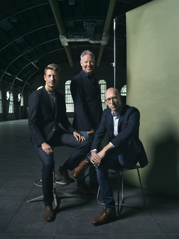 Philharmonie zuidnederland presenteert concertagenda 21-22. Duncan Ward, Stefan Rosu, Jos Roeden.ent Duncan Ward, intendant Stefan Rosu en artistiek programmeur Jos Roeden. Foto: Hugo Thomassen